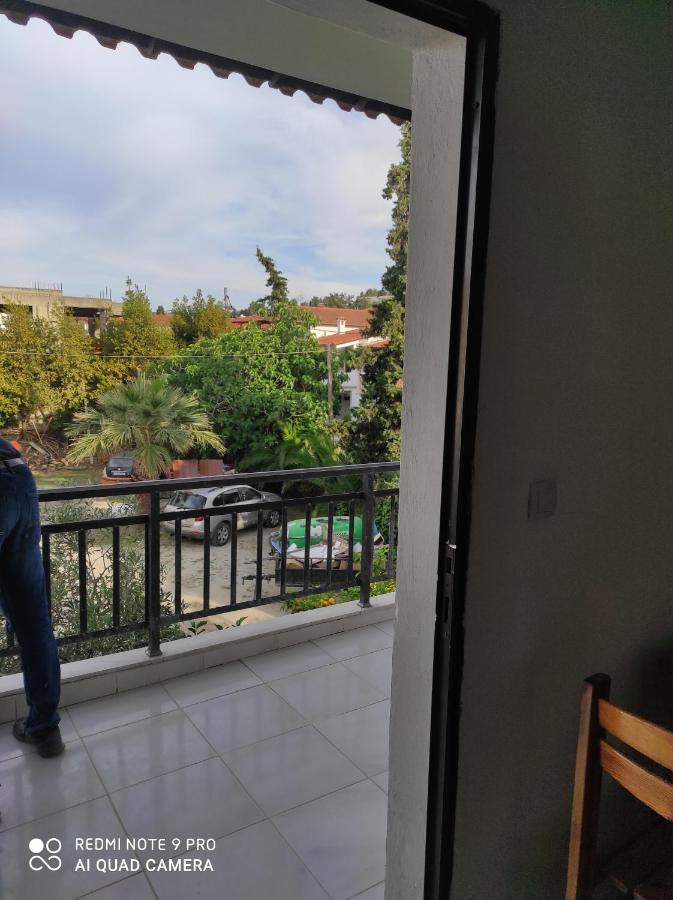 Appartement Iris à Pefkochori Extérieur photo